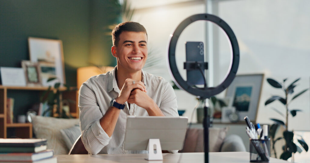 A verdadeira vantagem de quem posta todos os dias