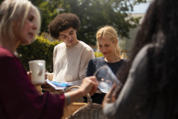 A força da prova social: como marcas usam depoimentos para multiplicar vendas